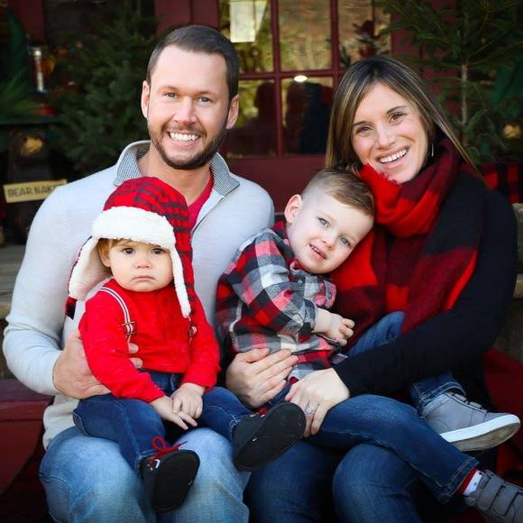 Meet your Posher, Liz - Picture 1 of 1